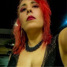 Half pizza half calzone, para complacer todos los antojos 😍🍕 🚗Delivery  disponible🚗 ☎️787-328-9612☎️ 📍Guaynabo Barrio Camarones a 1 minuto de la  muda.