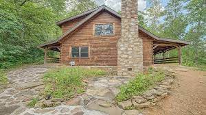 See the best asheville cabin and cottage vacation rentals, top rated near blue ridge parkway and biltmore and romantic log cabins in the north carolina best cabin rentals, asheville mountains. 9 Fabulous Smoky Mountain Cabin Rentals Travel For Wildlife