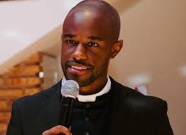 Tempo para refletir: Padre Samuel Fidelis convida para retiro quaresmal  online