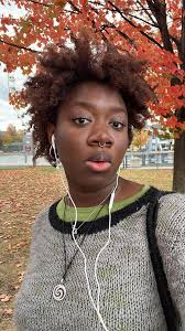 insegura e com a autoestima baixa por causa da aparência : r/blackladies