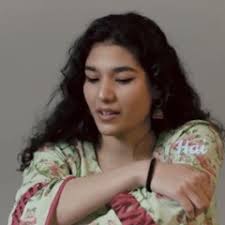 Stream Naveeda Mansoor Syed music