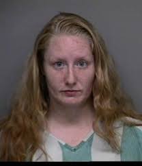 Lisa Minchew's Instagram, Twitter & Facebook