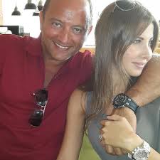 الموت يفجع نانسي عجرم وزوجها فادي الهاشم. Ø¹Ù„Ø§Ù‚Ø© Ø§Ù„Ø­Ø¨ Ø§Ù„ØªÙŠ ØªØ¬Ù…Ø¹ Ø¨ÙŠÙ† Ù†Ø§Ù†Ø³ÙŠ Ø¹Ø¬Ø±Ù… ÙˆØ²ÙˆØ¬Ù‡Ø§ ÙØ§Ø¯ÙŠ Ø§Ù„Ù‡Ø§Ø´Ù… Ú¤ÙˆØº Ø§Ù„Ø¹Ø±Ø¨ÙŠØ©