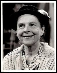 Ruth Gordon 7" x 9" Photograph Signed Autograph (no COA)