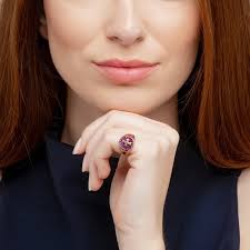 Chevalier με ζιργκόν και σταυρό