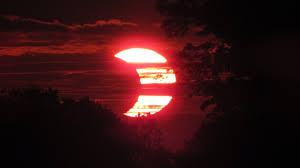 Приватні фази кільцеподібного сонячного затемнення зможуть спостерігати жителі україни. Bucx8rz2ftrsmm