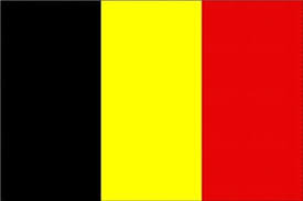 El diseño vertical está basado las proporciones inusuales de la bandera (13:15) son de origen desconocido. Amazon Com Belgica Bandera De Pais Glossy Poster Fotos Brussels Belga Flamenca Home Kitchen