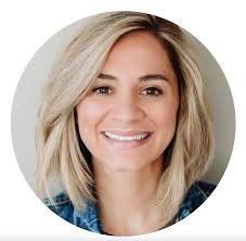 Tiffany Manzi's Instagram, Twitter & Facebook