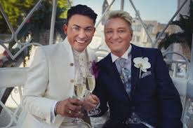 Ab ins beet vox mit hubert und matthias zisterne lustgarten hammelburg diebach gartensendung. Die Fellas Homepage Contact Kontakt Booking Hubert Und Matthias Fella Offizielle Webseite