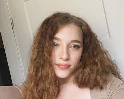 Jasmine Ryder's Instagram, Twitter & Facebook