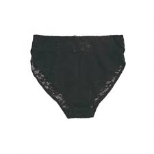 Achetez en ligne la vaste gamme de chaussures et de vêtements geox pour femme. Slip Femme Noir En Dentelle T50 52 Tex A Prix Carrefour