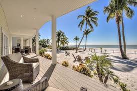25 Best Beach House Rentals In The Us Best Airbnb Beach Houses