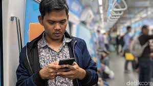 Kemulusan tubuh si ibu mengalahkan badan abg yang kurang terawat. Alasan Ilmiah Kenapa Tidak Enak Badan Usai Baca Berita Covid 19