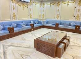 صبغ خشب الكنب