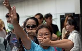 Esto se debe a muchas cosas pero mas que nada a que usa. Prohiben Senal De Los Juegos Del Hambre En Tailandia