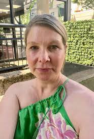 Theresa Dooley's Instagram, Twitter & Facebook