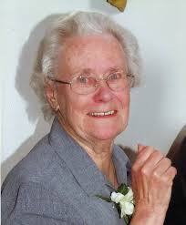 Helen Rapson's Instagram, Twitter & Facebook