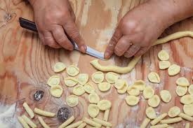 Orecchiette Ricetta Ricette Di Pasta Ricette Pasti Italiani