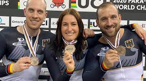 Check out the latest pictures, photos and images of denise schindler. Spannend Bis Zur Letzten Sekunde Denise Schindler Mitarbeiterin Im Buro Des Lausitz Beauftragten Des Ministerprasidenten Holt Bronze Trotz Verletzung Lausitz Brandenburg De