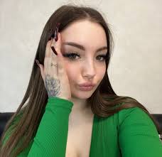 Intriguing XXX clip - watch this sexy cam girl