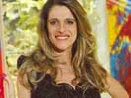 Caras & Bocas: Simone flagra Edgar e Judith