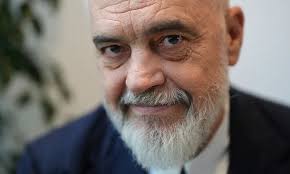 Majko në Gjermani, takon përfaqësuesit e shoqatave shqiptare