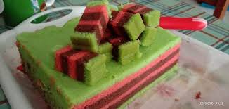 Kek ini biasanya dipanggil kek lapis sarawak, kek lapis moden sarawak atau kek lapis sahaja. Resepi Kek Lapis Pelangi Senja Resepi Merory Sedap Betul