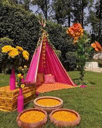 Off Beat Ideas For Your Mehndi Ceremony Decoration Setmywed In 2020 Wedding Backdrop Decorations Diy Wedding Decorations Wedding Stage Decorations