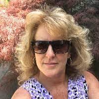 Pam Huck's Instagram, Twitter & Facebook