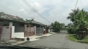 269 results for houses & apartments for rent in owerri. House For Rent Seksyen 8 Petaling Jaya Pj Old Town Section 8 Jalan Terbul 8 2 Petaling Jaya Selangor 3 Bedrooms 1200 Sqft Terraces Link Houses For Rent By Chen Kok Fiu Rm 1 400 Mo 26309426