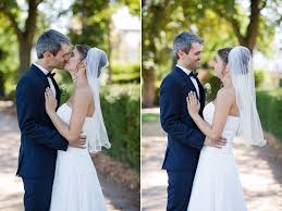 Hochzeit Hochzeitsfotografie Hochzeitsfotos Hochzeitsfotografin Orangerie Fliege Anzug Brautkleid Schleier Hochzeitsfotograf Hochzeit Hochzeitsfotos