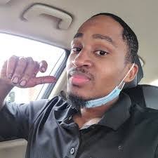 Samuel Wool's Instagram, Twitter & Facebook