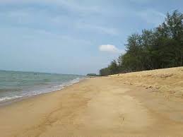 Pantai bisikan bayu semerak pasir putih. Tempat Menarik Di Kelantan Untuk Dilawati Percutian Bajet