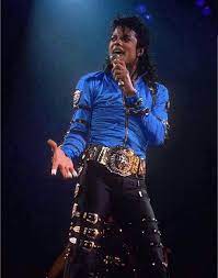 The bad world tour was the third solo concert tour by american recording artist michael jackson, launched in support of his seventh studio album bad (1987). Michael Jackson Shake Your Body Live In Yokohama 1987 Bad Tour Playlist By Sergio Salinas Spotify