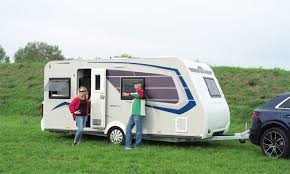 Superbe caravane tear drop, vendue toute équipée. Essai Caravane Caravelair Artica 465 2020 La Bonne Formule Le Monde Du Plein Air
