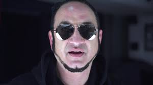 New video interview with Tom Maxwell from Hellyeah