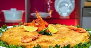 Recette Marocaine Pastilla Au Poisson شميشة بسطيلة بالسمك وفواكه البحر Youtube Moroccan Food Food And Drink Food