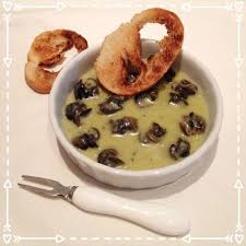 Cassolette D Escargots A La Bourguignonne Recette De Cassolette D Escargots A La Bourguignonne Par Mado Recettes De Cuisine Cassolette Escargots Recette