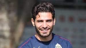 Pollo' Briseño reconoce que primero está su familia y luego el dinero para  escoger club