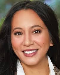 Yvonne Corcoran's Instagram, Twitter & Facebook