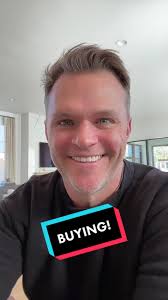 Is it a good time to buy??? #nashvillerealestate #luxuryrealestate  #realestateagent #realestate #interestrates #realestateinvestor