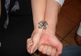 Sometimes the tattoo comes in the form of a silhouette while other tattoos have a lot more design in. Tree Tattoos For Couples