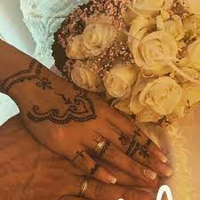 Simple and small henna tattoo designs and ideas for feet, hands, guys, girls, wrist, back and arms. Henna Harkous Tattoo Mannheim Startseite Facebook