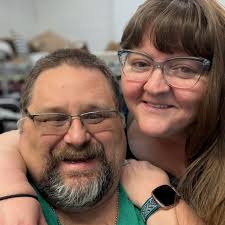 Where to find locksmiths in Portland, Indiana, for key programming?