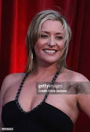 303 Laurie Brett Photos & High Res Pictures