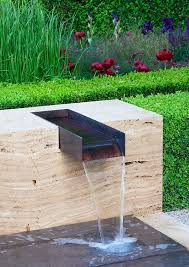 Chelsea Flower Show 09 The Laurent Perrier Garden Water Features In The Garden Modern Water Feature Pool Water Features