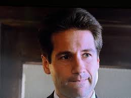 Did Chris Carter favor casting people with grey eyes? : r/XFiles