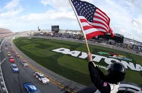 The daytona 500 is a motor race of the nascar cup series. Nascar Daytona 500 Postponed To Monday After 20 Laps