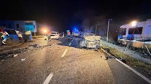 Wrong-way crash in Wels kills driver and injures two