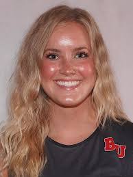 Abby Brewster's Instagram, Twitter & Facebook